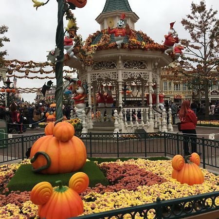 F&B'S Garden 10 Min Disneyland Paris Montry Bagian luar foto