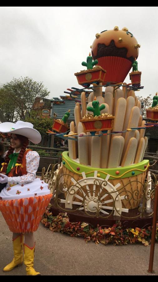 F&B'S Garden 10 Min Disneyland Paris Montry Bagian luar foto