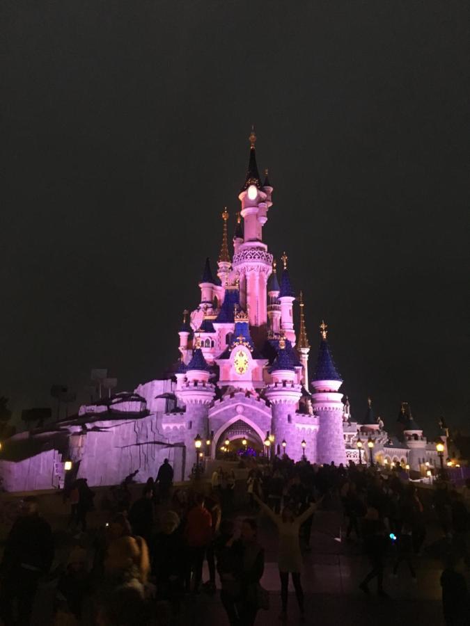 F&B'S Garden 10 Min Disneyland Paris Montry Bagian luar foto